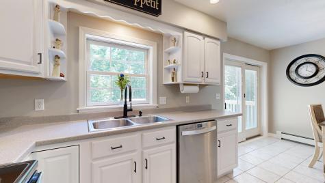 31 Pond Ridge Drive Lewiston ME 04240