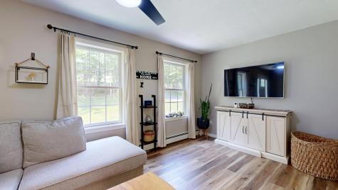 31 Pond Ridge Drive Lewiston ME 04240