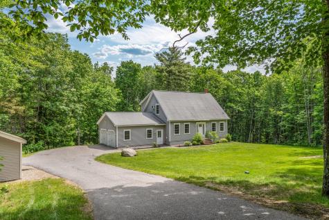 31 Pond Ridge Drive Lewiston ME 04240