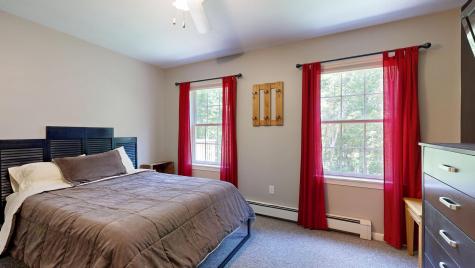 31 Pond Ridge Drive Lewiston ME 04240