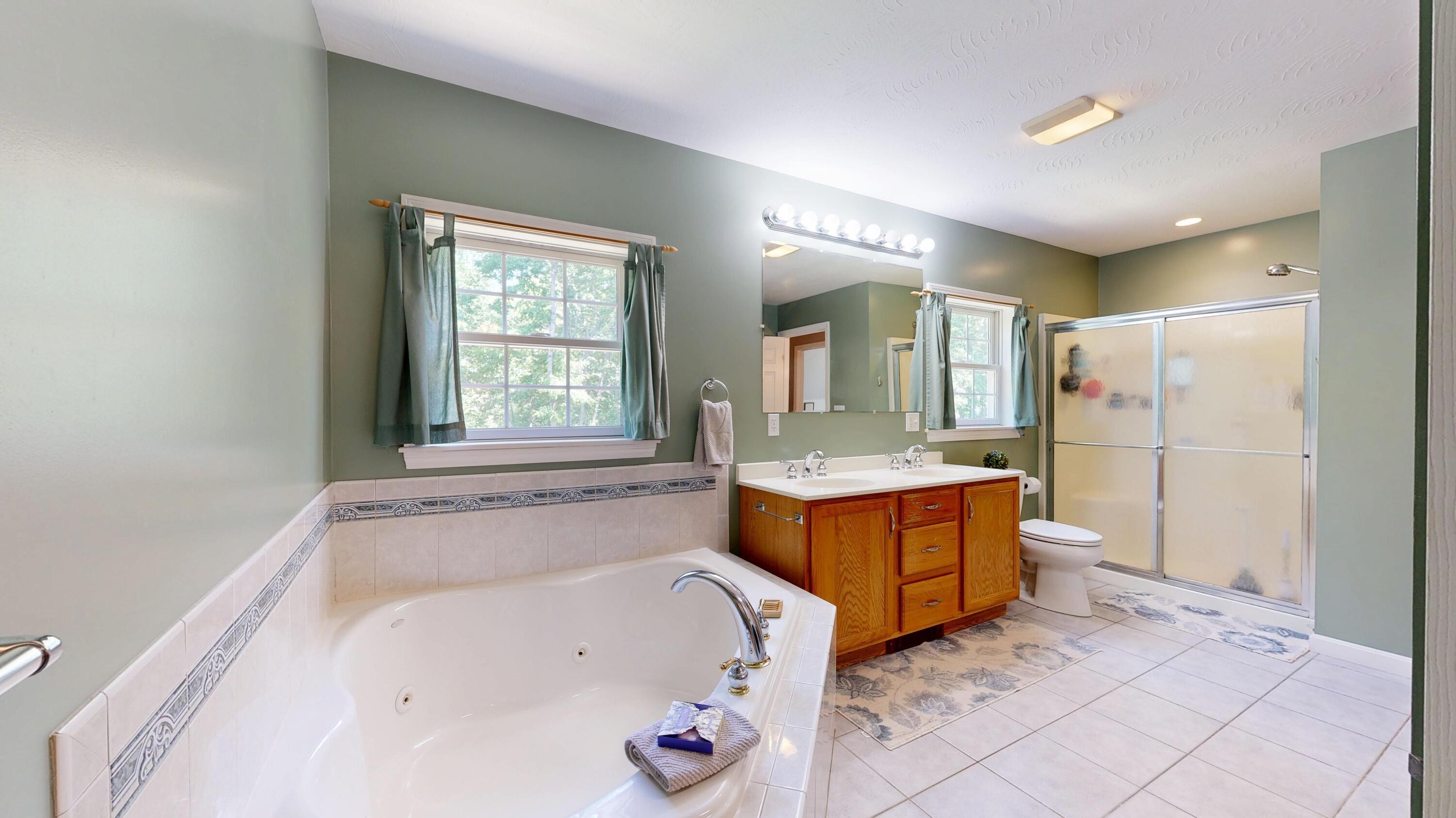 31 Pond Ridge Drive Lewiston ME 04240