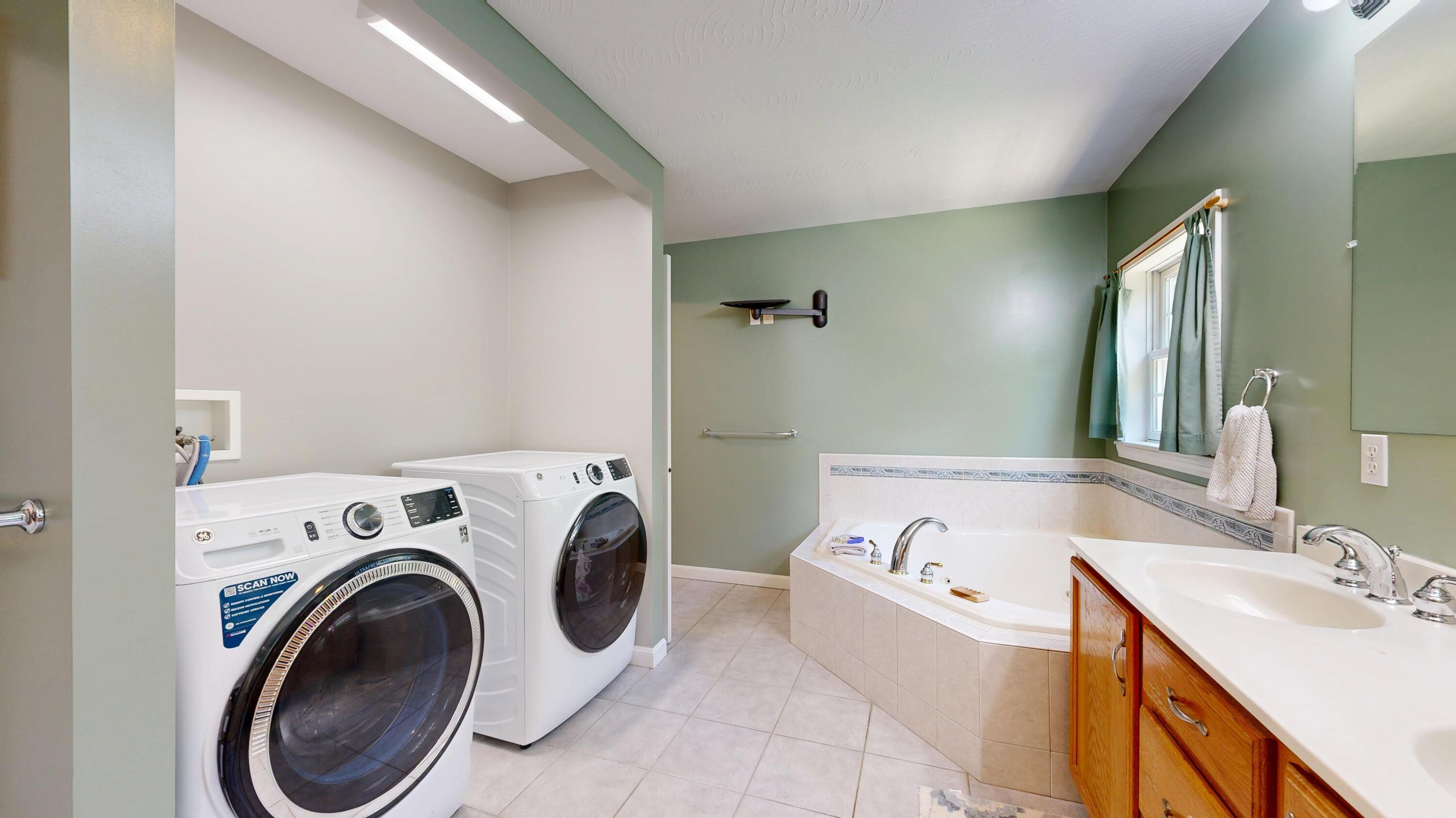 31 Pond Ridge Drive Lewiston ME 04240
