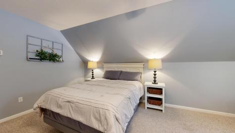 31 Pond Ridge Drive Lewiston ME 04240