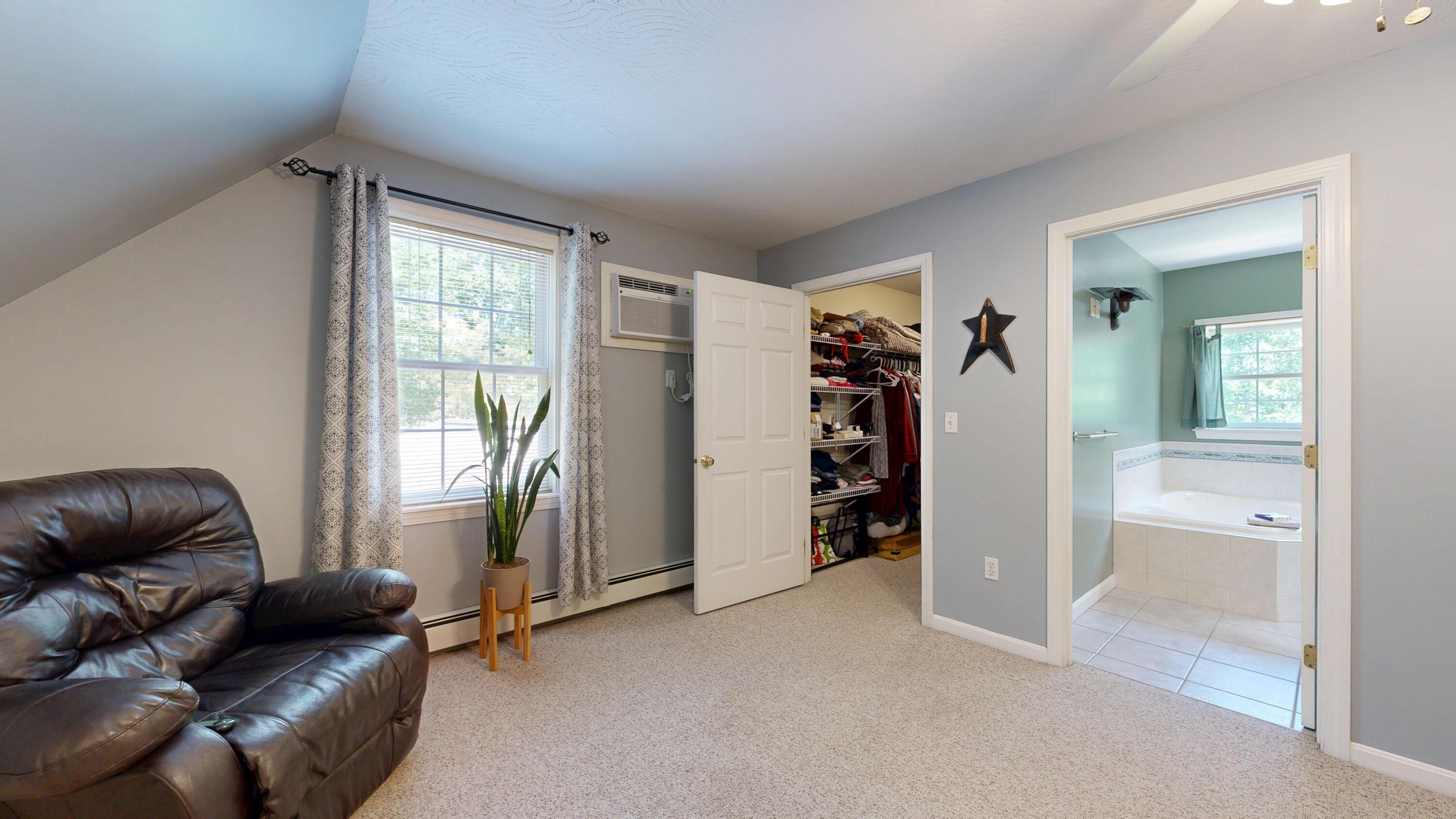 31 Pond Ridge Drive Lewiston ME 04240