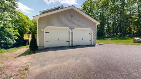 31 Pond Ridge Drive Lewiston ME 04240