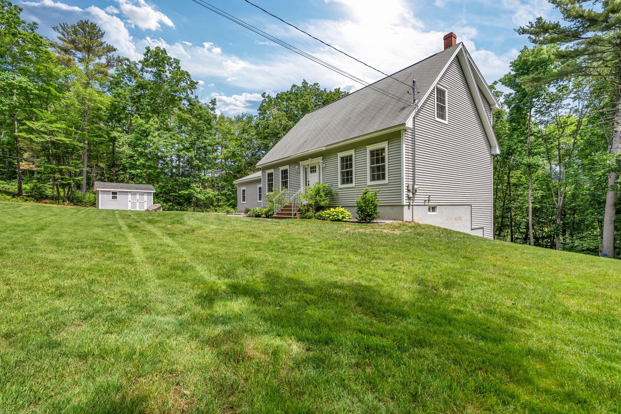 31 Pond Ridge Drive Lewiston ME 04240