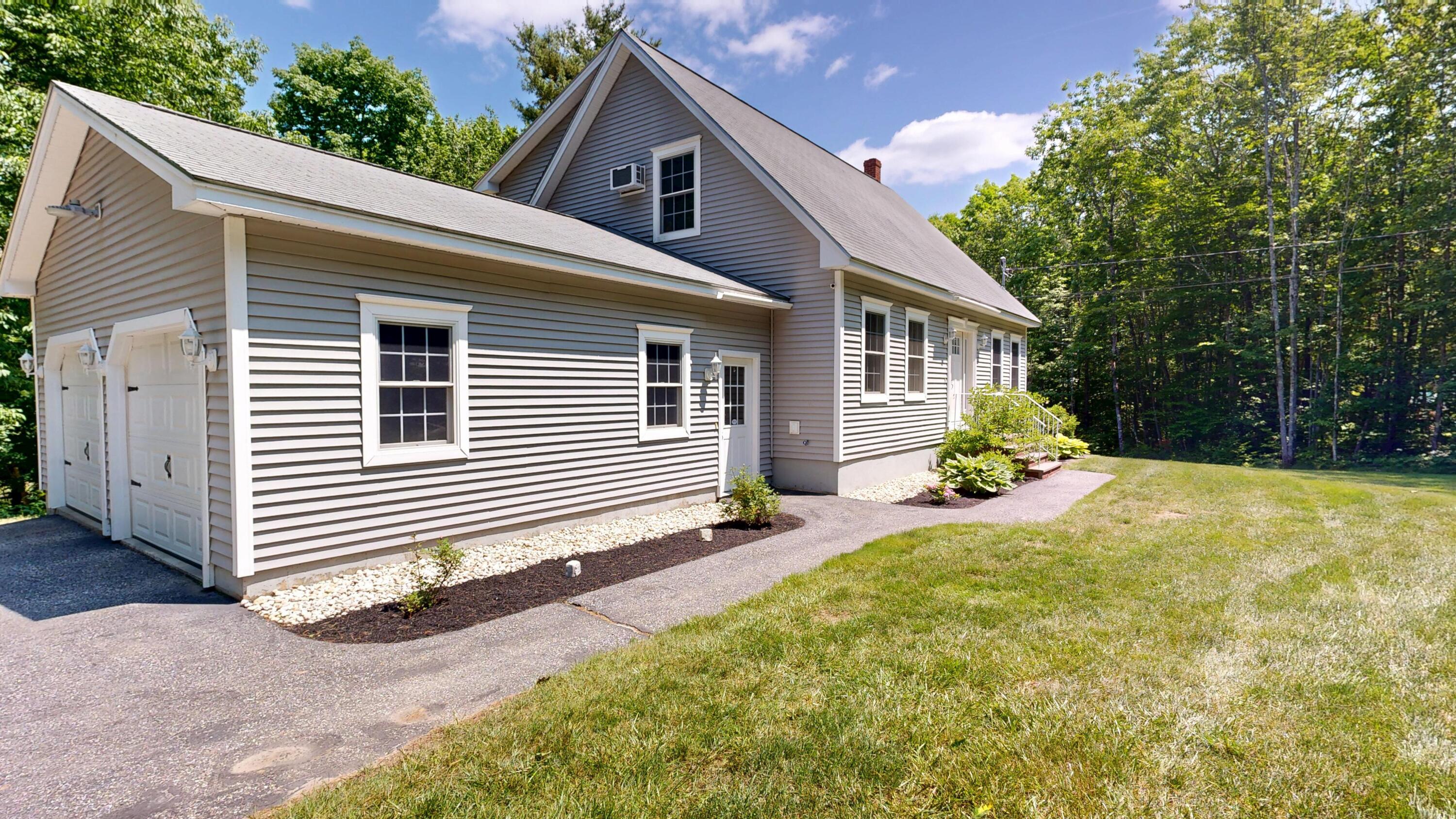 31 Pond Ridge Drive Lewiston ME 04240