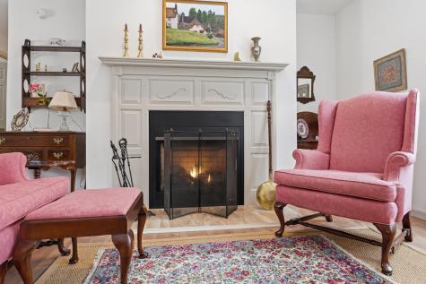 42 Caslyn Drive Eliot ME 03903