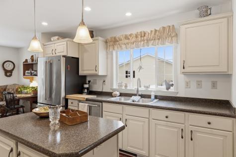 42 Caslyn Drive Eliot ME 03903