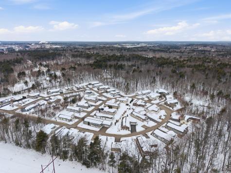 42 Caslyn Drive Eliot ME 03903