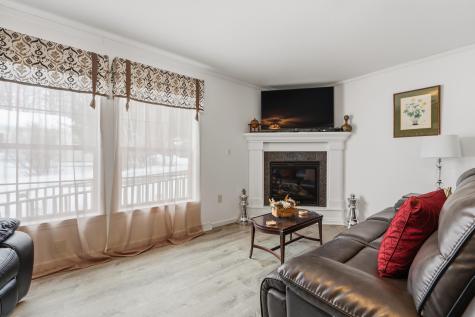 42 Caslyn Drive Eliot ME 03903