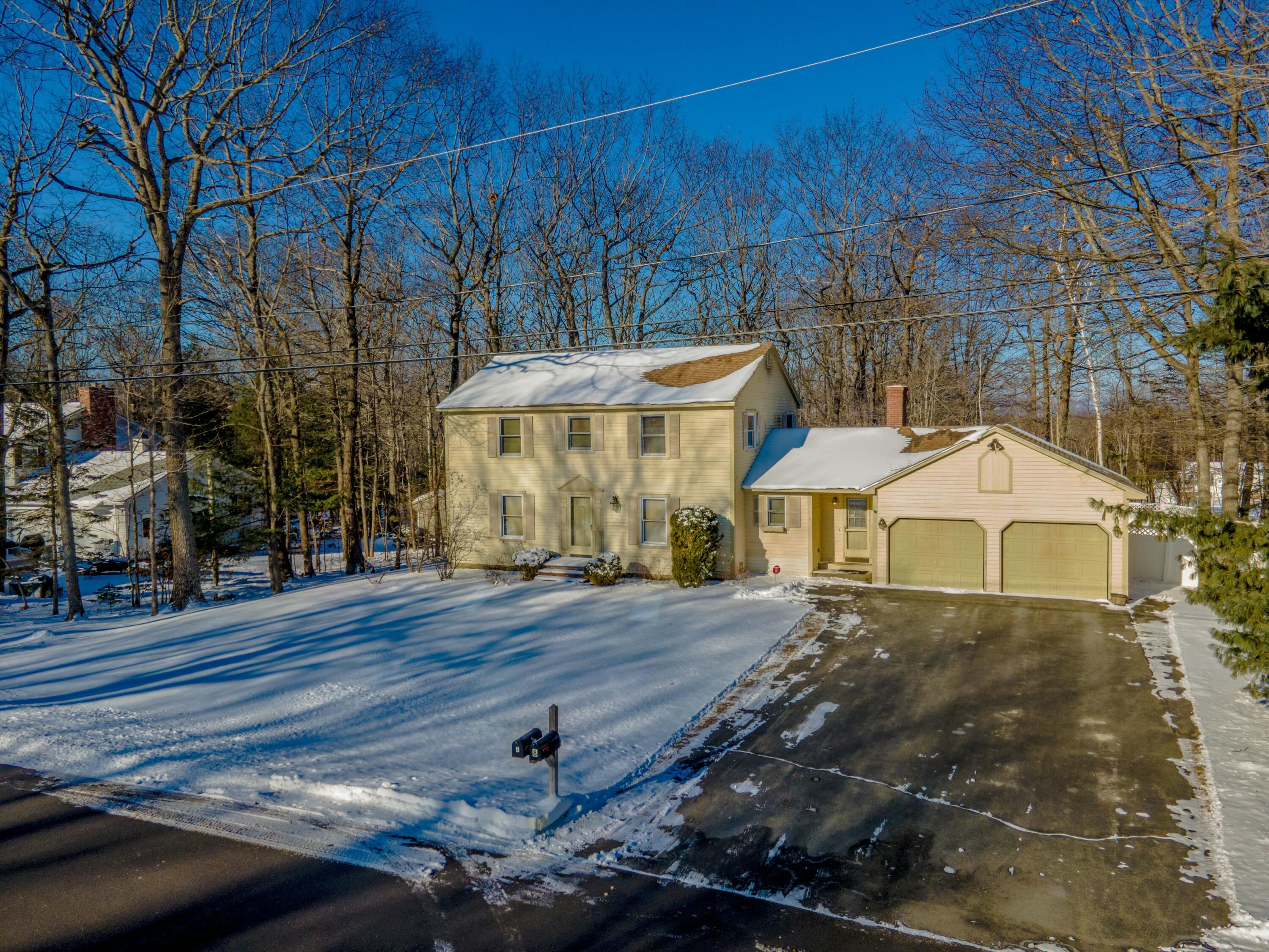 8 Silver Ridge Veazie ME 04401