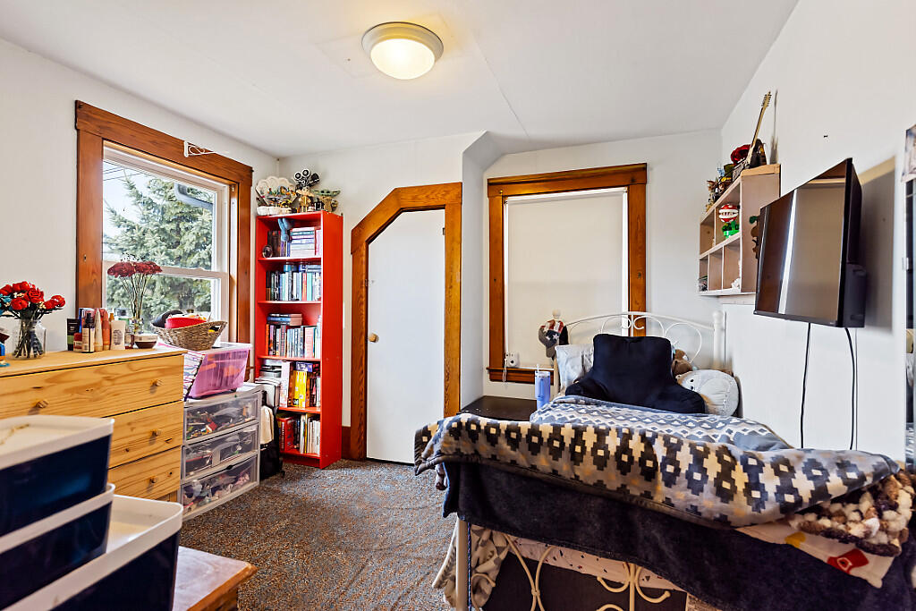 157 Riverside Drive Augusta ME 04330