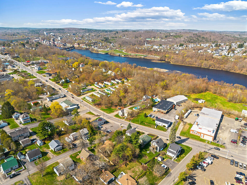 157 Riverside Drive Augusta ME 04330