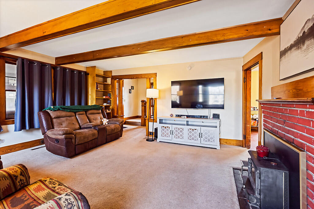 157 Riverside Drive Augusta ME 04330