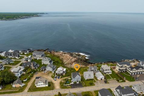 114 Broadway York ME 03909