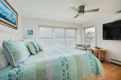 114 Broadway York ME 03909