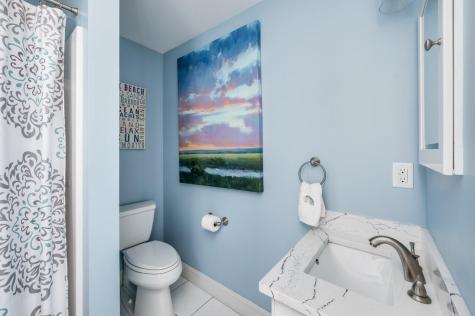 114 Broadway York ME 03909