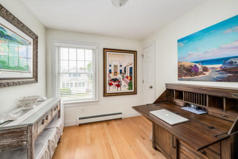 114 Broadway York ME 03909