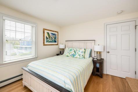 114 Broadway York ME 03909