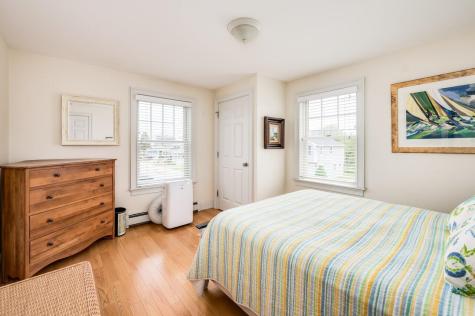 114 Broadway York ME 03909