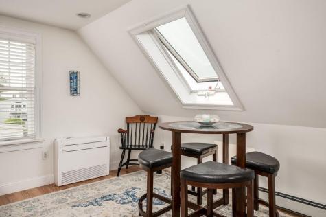 114 Broadway York ME 03909