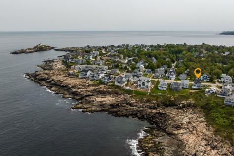 114 Broadway York ME 03909