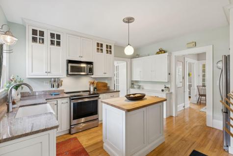 89 Clinton Street Portland ME 04103