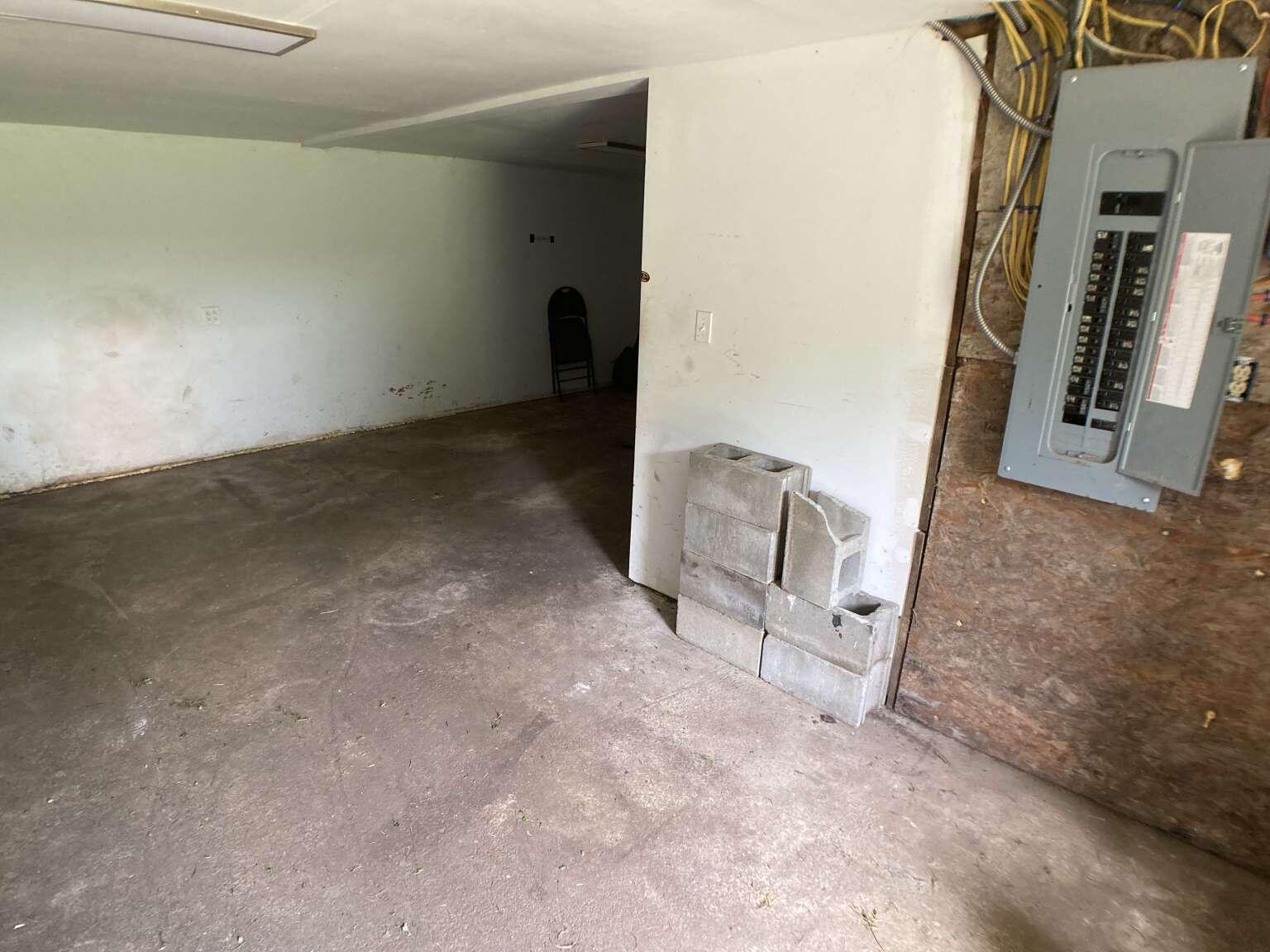 88 Hanson Road China ME 04358