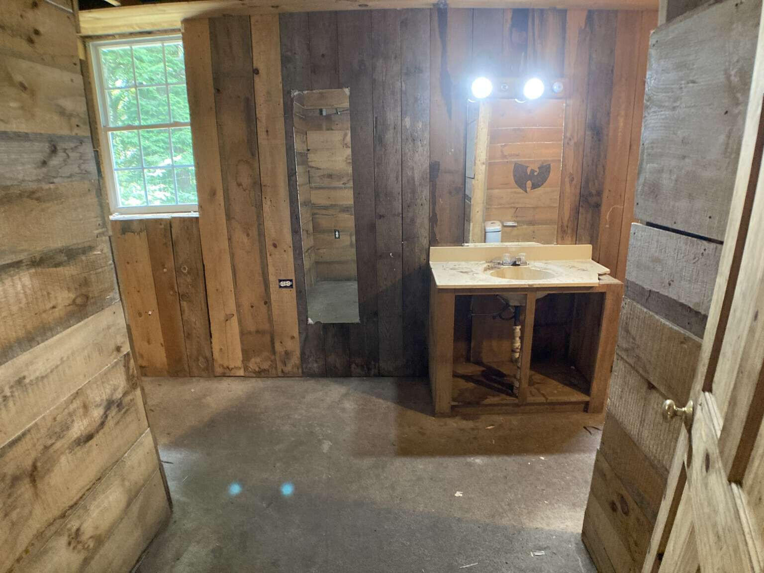 88 Hanson Road China ME 04358