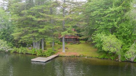 20 Muskrat Way Norway ME 04268