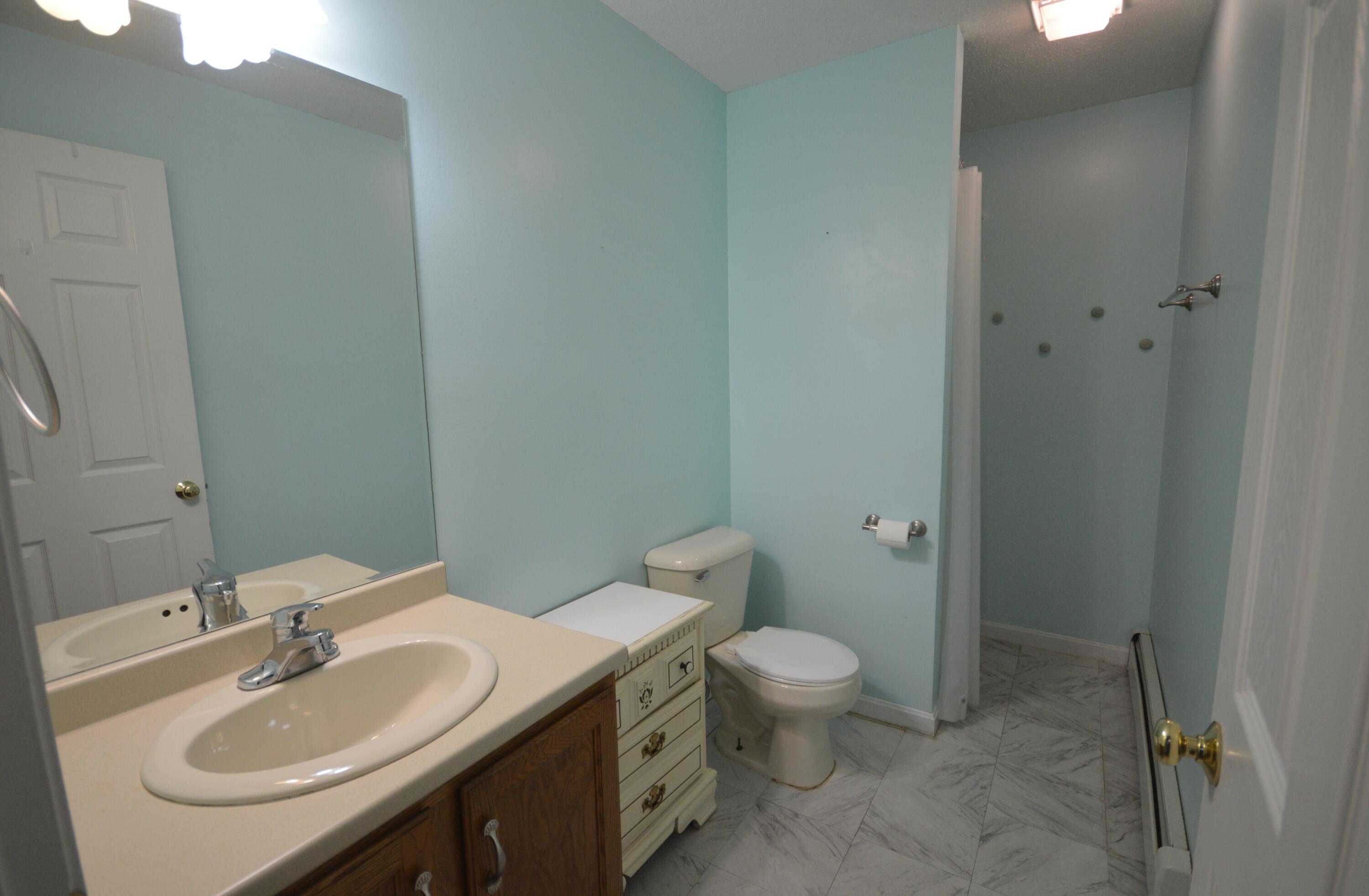 26 Country Way Brewer ME 04412