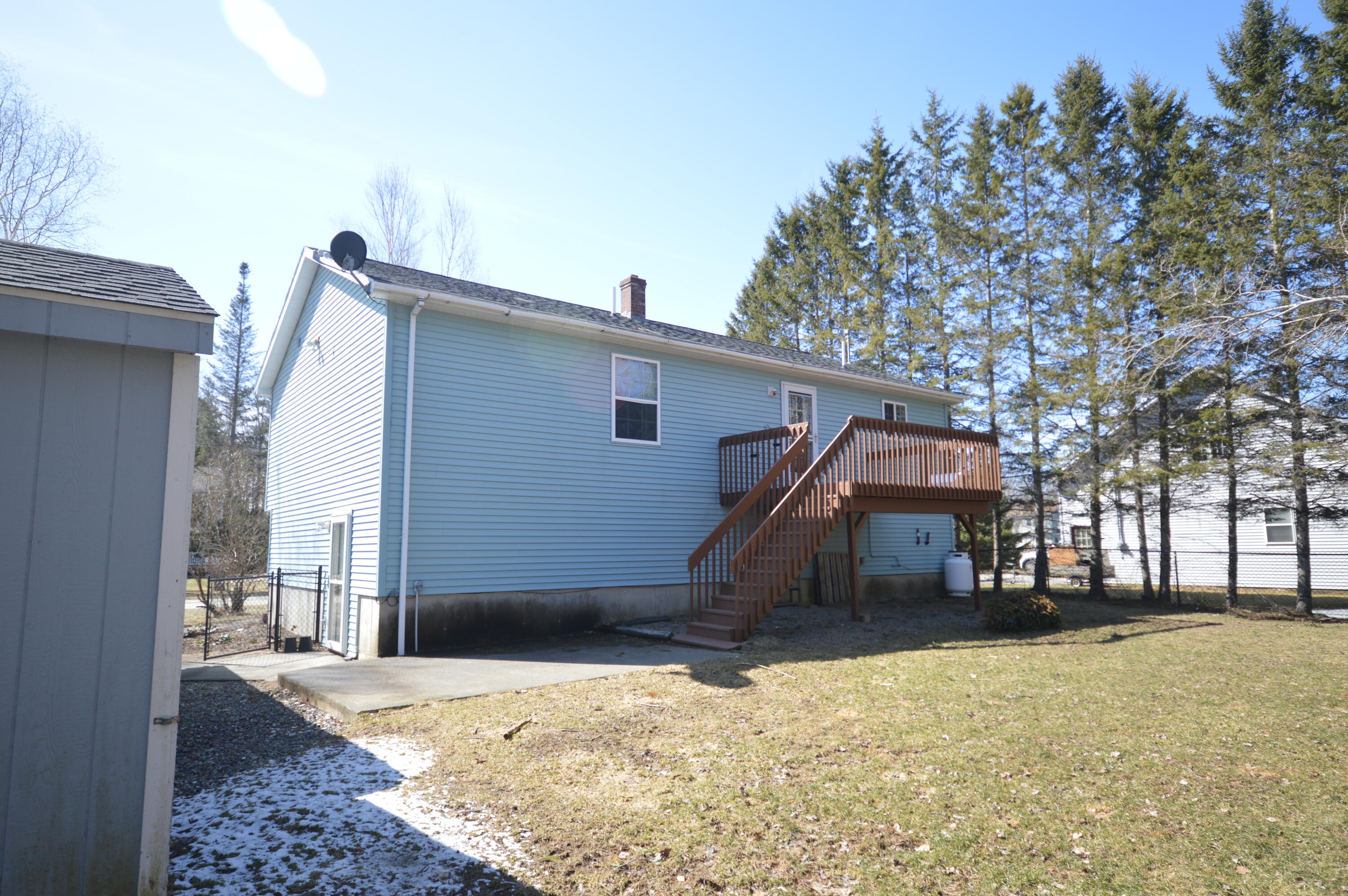 26 Country Way Brewer ME 04412