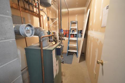 26 Country Way Brewer ME 04412