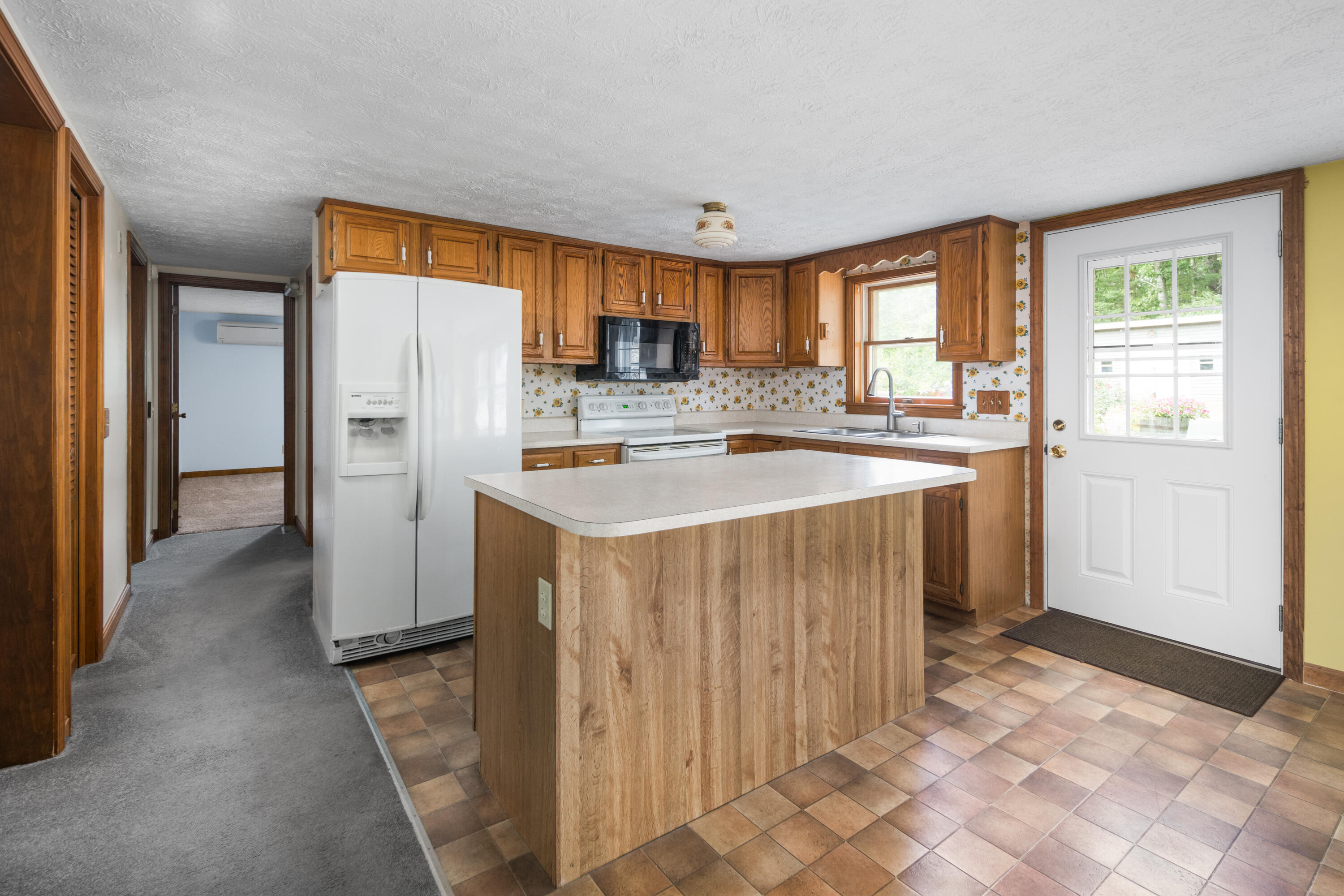 51 Josiah Norton Road York ME 03902