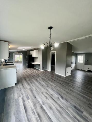 10 Circle Drive Lewiston ME 04240