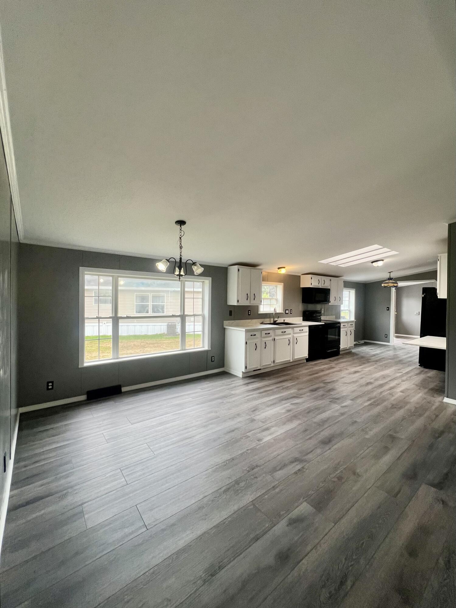 10 Circle Drive Lewiston ME 04240