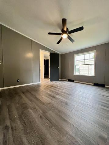 10 Circle Drive Lewiston ME 04240