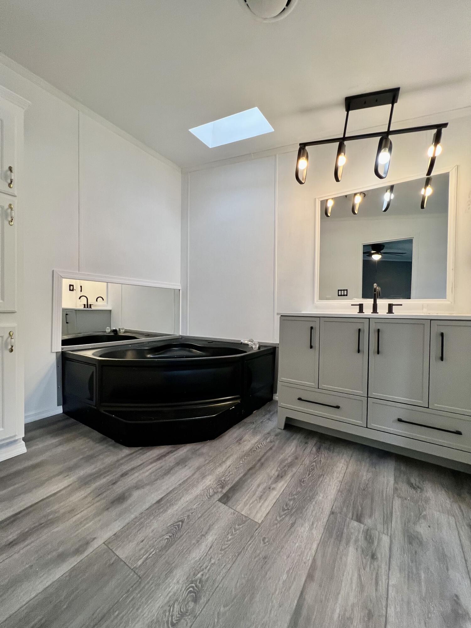 10 Circle Drive Lewiston ME 04240