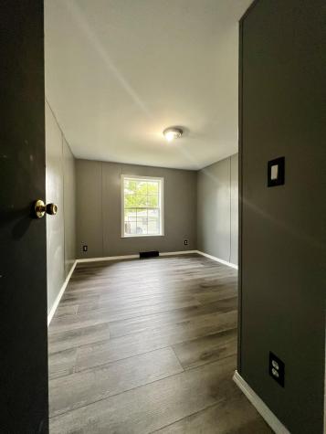 10 Circle Drive Lewiston ME 04240