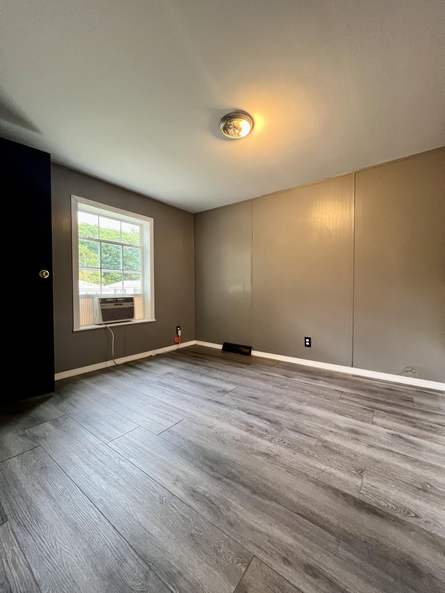 10 Circle Drive Lewiston ME 04240