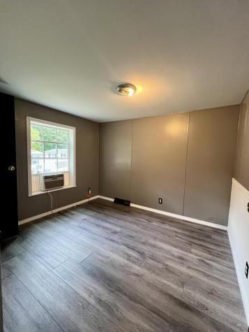 10 Circle Drive Lewiston ME 04240