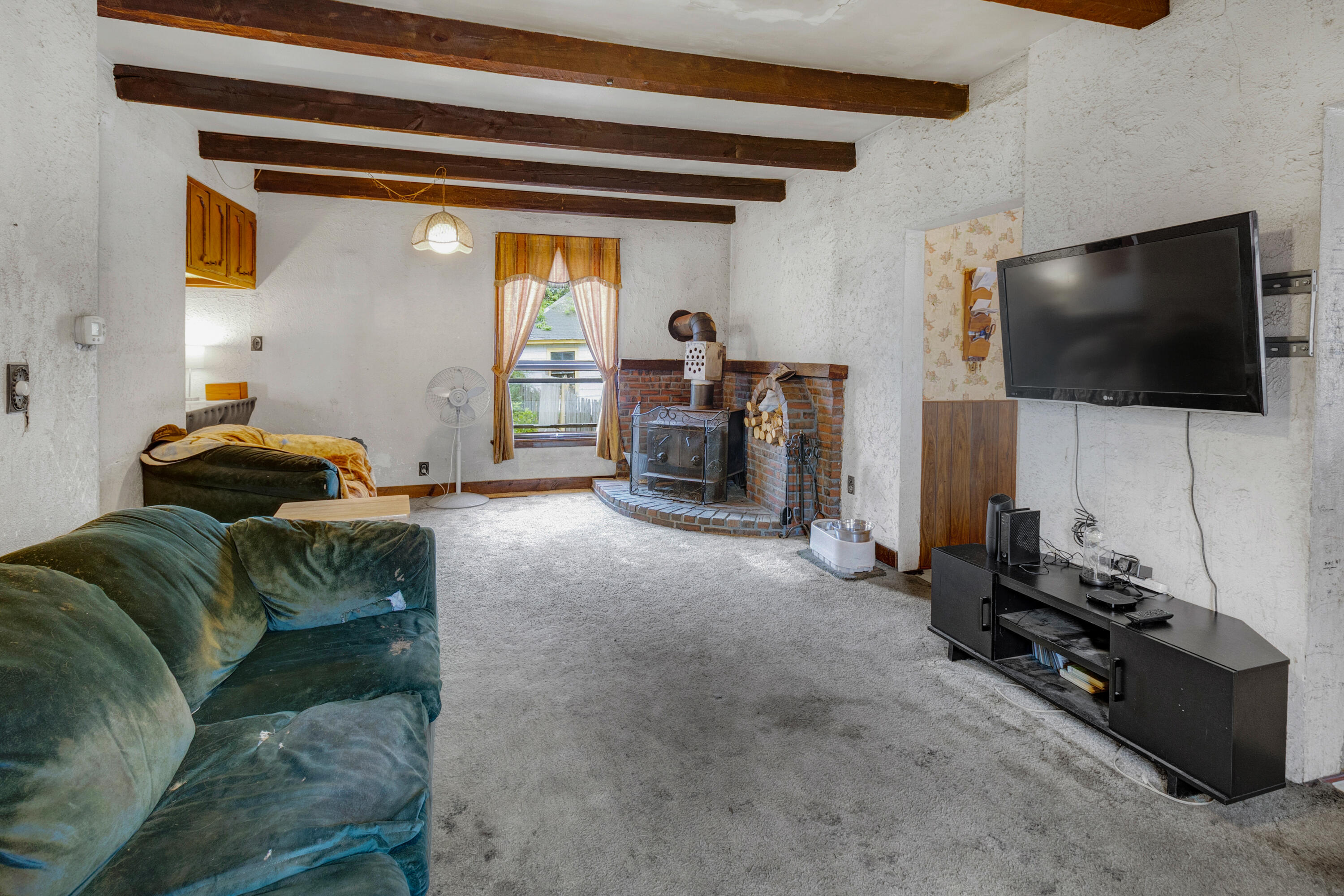 17 Fulton Street Auburn ME 04210