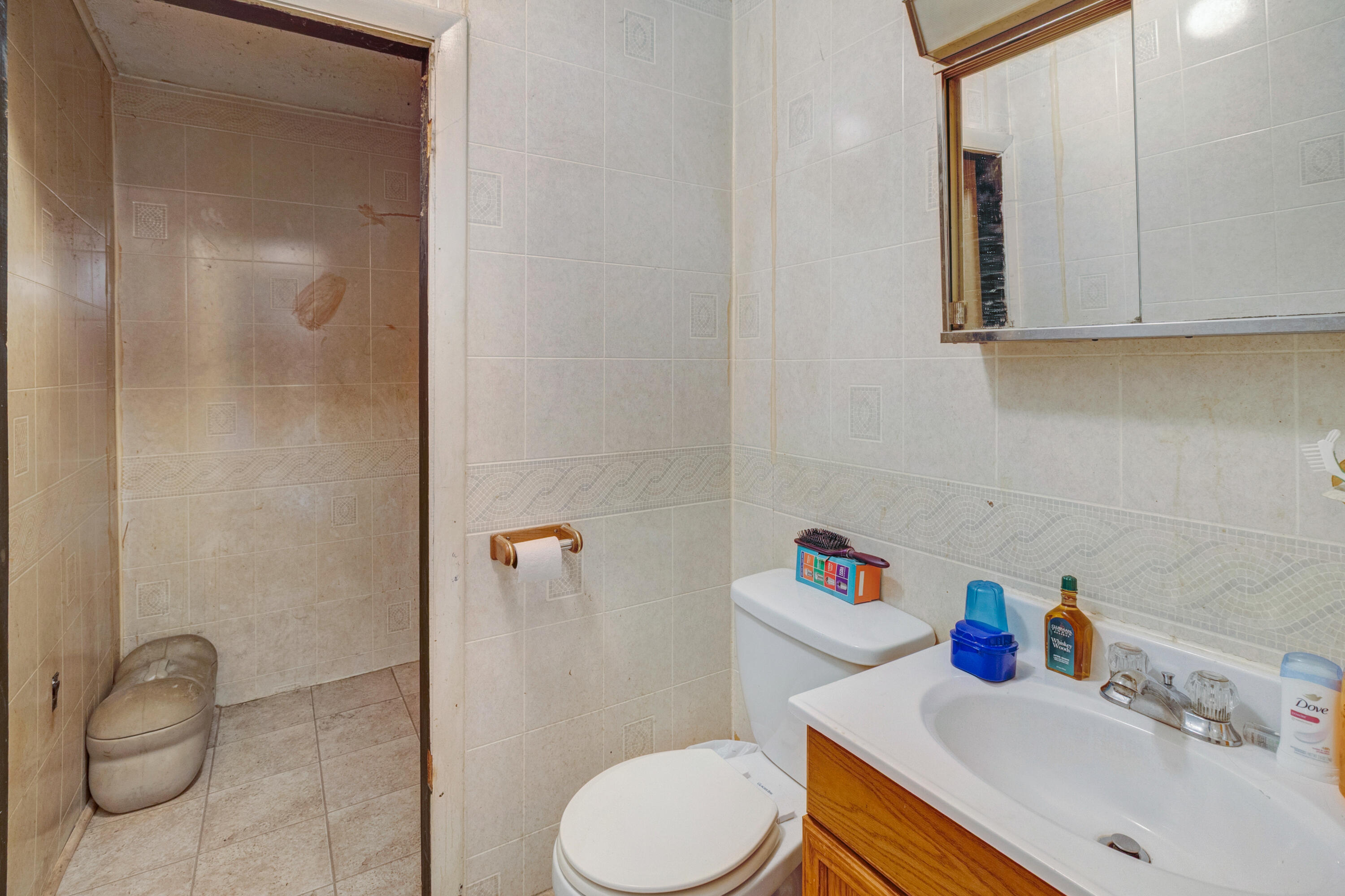 17 Fulton Street Auburn ME 04210