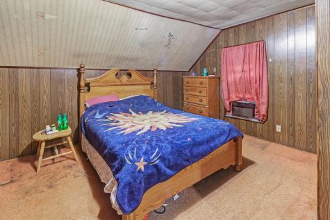 17 Fulton Street Auburn ME 04210