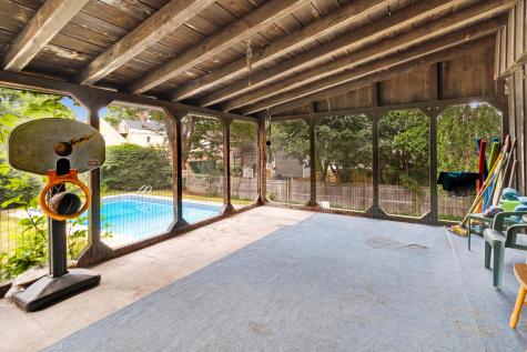 17 Fulton Street Auburn ME 04210