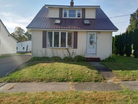 22 Pine Street East Millinocket ME 04430