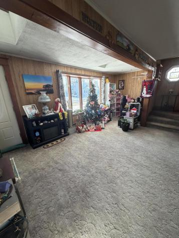 22 Pine Street East Millinocket ME 04430