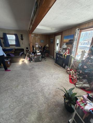 22 Pine Street East Millinocket ME 04430