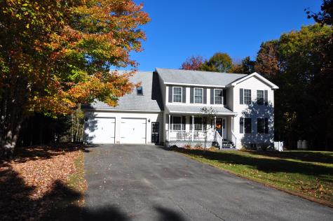 29 Vista Ridge Glenburn ME 04401